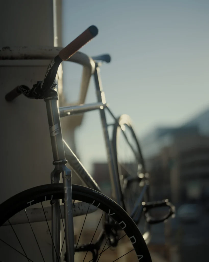 A detail of El Fakijoe’s fixed gear bicycle